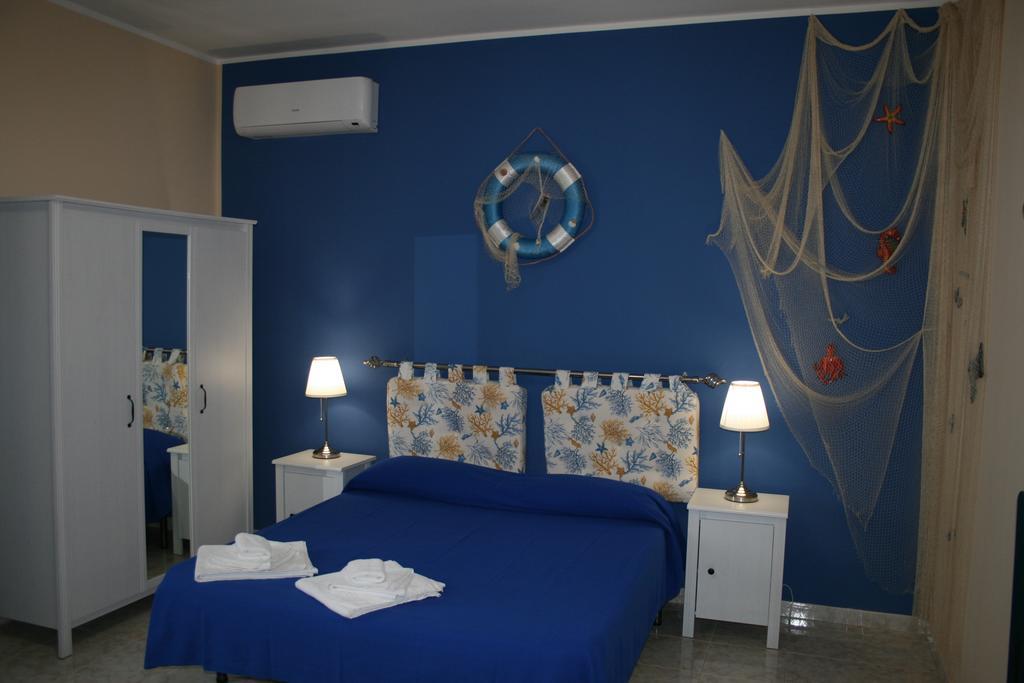 B&B Tifeo Villafranca Tirrena Eksteriør billede