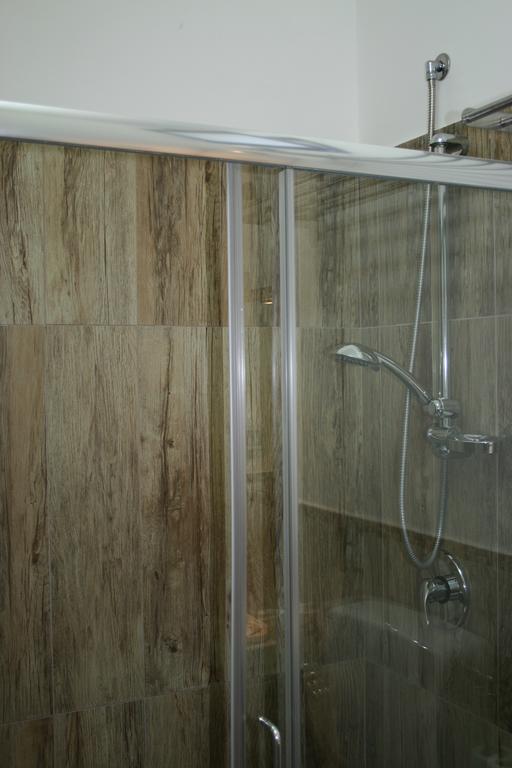 B&B Tifeo Villafranca Tirrena Eksteriør billede